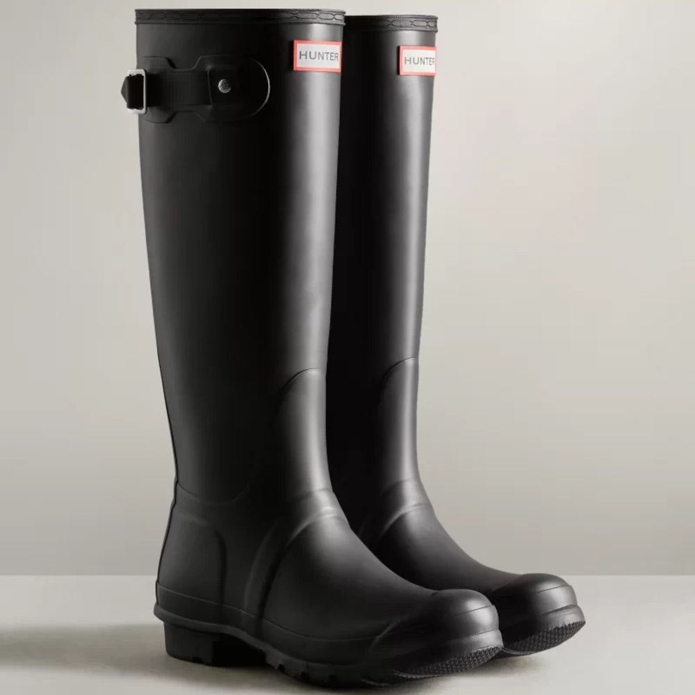 Black Tall Hunter Rain Boots